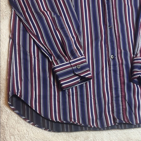 Etro sz 41 Classic Striped Button-Down Shirt in Blue Purple and Red - Picture 6 of 9